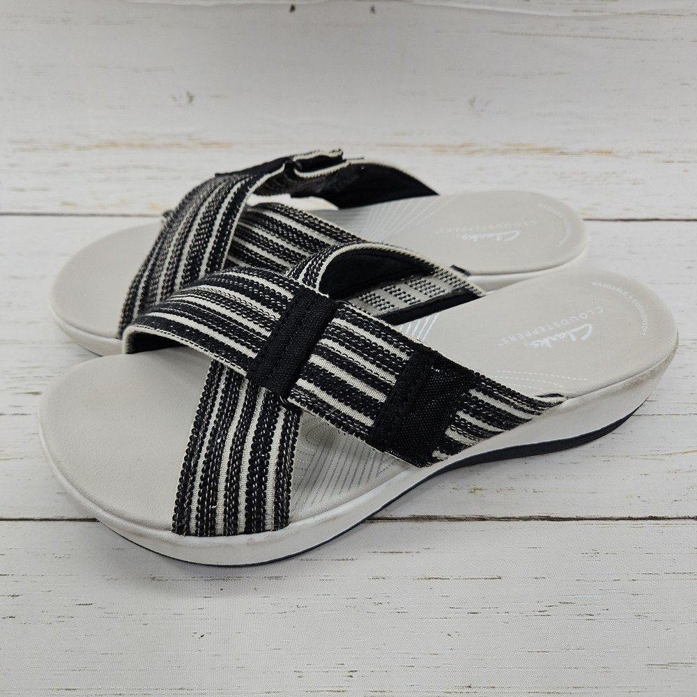 Clarks Cloudsteppers Arla Wave Womens‎ 9.5 Black Tan Combi Woven Slide Sandals